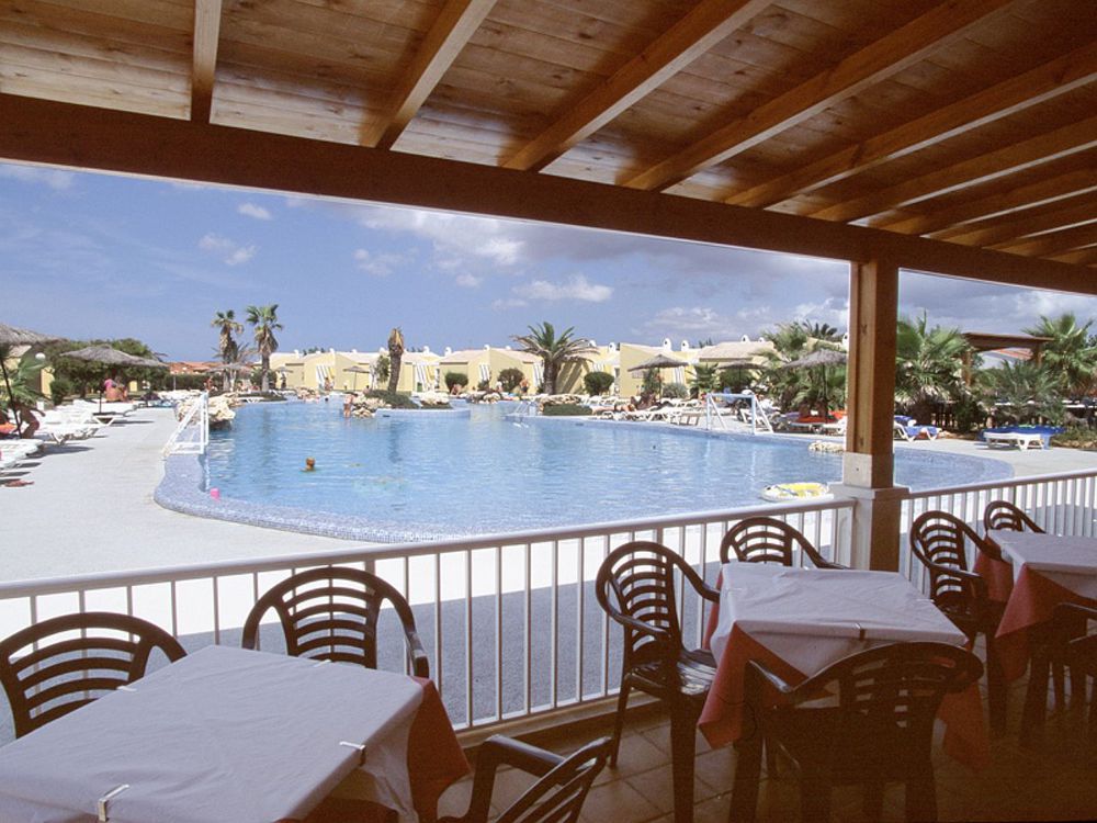 Апарт отель Sagitario Menorca Mar Adults Only Калан-Бош Экстерьер фото